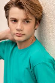 Jackson Hunter's Instagram, Twitter & Facebook