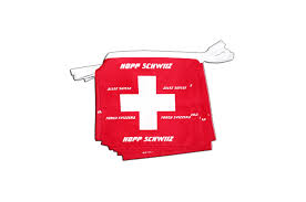 2 hopp , ein glas bier! Fahnenkette Schweiz Hopp Schwiiz 25 X 25 Cm Flaggenfritze De