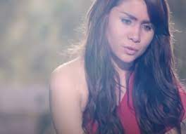 A b g#m c#m lumpuhkanlah ingatanku, hapuskan tentang dia. Lirik Lagu Dan Chord Lumpuhkan Ingatanku Milik Geisha Lumpuhkanlah Ingatanku Sonora Id