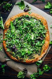 vegan green goddess pizza well and full recipe vegan pizza recipe vegan junk food vegan pizza
