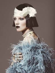 Wave your hair and spread all your coolness around. 11 Glam Great Gatsby Hairstyles For Halloween And Beyond
