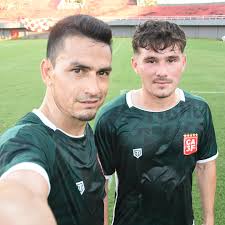 Cesar Llamas y Fernando Denis, una selfie 🤳 de los goleadores 🔥📸