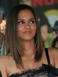 This cut is popular because it will still allow you to pull your hair up into. Halle Berry Gorgeous And Exquisite Mid Length Straight Layered Glueless Lace Front Human Hair Wig 14 Inches Celebrity Wigs