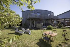Lichtdurchflutetes Ferienhaus Mit Grossem Garten Ferienhaus Dornstetten In Dornstetten Schwarzwald Baden Wurttemberg De Schwarzwald Urlaub Ferienhaus Ferien