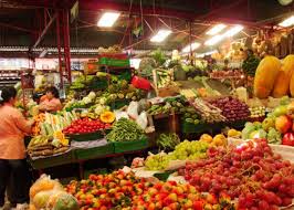 We were going shopping in the outlet stores area along avenida de las américas with carrera 60, then we went through the tolerance zone of the 7 de agosto ne. La Transformacion De La Plaza Del 7 De Agosto Las2orillas