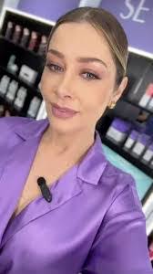 Carolina Obando's Instagram, Twitter & Facebook