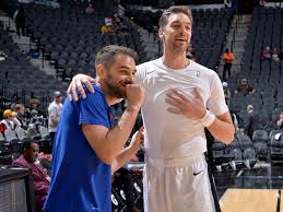 Pau gasol is the latest addition to a bucks team that sports the nba's best record and is loaded with floor spacers who can open things up for giannis antetokounmpo. Pau Gasol Thrilled To Join Nba S Bucks Philstar Com