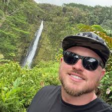 Gage Karren's Instagram, Twitter & Facebook