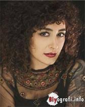 11 kasım 1988 tarihinde kayseri'de doğan melek mosso, aslında şarkıcının sahne ismi. Melek Mosso Biyografi Info