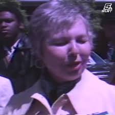 Archives: Elephants take over Cincinnati's Fountain Square in 1977