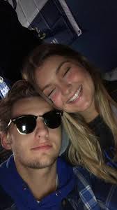 blake hutchings (@blakeitha_)