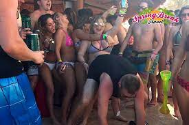 Maybe you would like to learn more about one of these? Fotos Vom Spring Break Die Party Bilder Aus Cancun