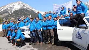Cofondateur de génération identitaire, au rn depuis 2015. Generation Identitaire Condamnee Dans Les Alpes