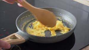 Whether it's to pass that big test, qualify for that big prom. Scrambled Eggs Stock Video Footage 4k And Hd Video Clips Shutterstock