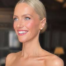 elisha blevins (elishablevins22)