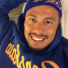 Stream Robert Corey music