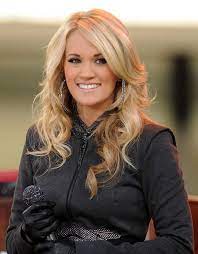 Carrie underwood hairstyles and photos for inspiration, shoulder length hairstyles, long layered hairstyles, hairdos with bangs, short hair, hairstyles for prom, gorgeous medium hairstyles, bob hairstyles. 20 Layered Hairstyle Ideas Inspired By Celebs Carrie Underwood Hair Hair Styles Long Hair Styles