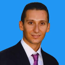 Hi. I'm unsure if everything is closed Christmas Eve? I know the Banks are.  But does anyone know if Continente is open