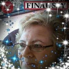 Sharon Rybak's Instagram, Twitter & Facebook