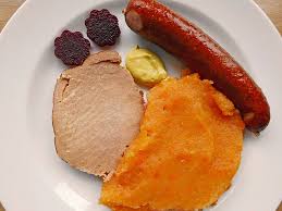 Rubenmus Mit Kasseler Und Kochwurst Ein Gutes Rezept Aus Der Kategorie Kochen Bewertungen 6 Durchschnitt O 3 9 Rubenmus Rezepte Ruben