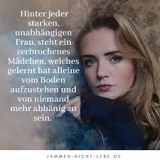 Starke Frauen Werden Nicht Einfach So Geboren In 2020 Starke Frauen Inspirierende Zitate Und Spruche Liebesleben Zitate