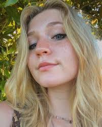 erin (@erinlambertson) • Instagram photos and videos