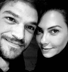 Instagram stats for portalfabiulanascimento instagram account. Fabiula Nascimento E Emilio Dantas Trocam Carinho Em Clique Raro Veja