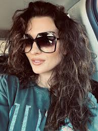 Say it loud… #momcrushmonday @stephmitchell___