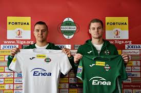 Na czele klasyfikacji snajperów widzewa łódź uplasował się … Joma Partnerem Technicznym Radomiaka Nowe Koszulki Zielonych Oficjalny Serwis Klubu Rks Radomiak Radom