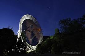 Wycieczka na 100 metrowy radioteleskop w effelsbergu. Radioteleskop Effelsberg Foto Bild Architektur Architektur Bei Nacht Architektur Bilder Auf Fotocommunity