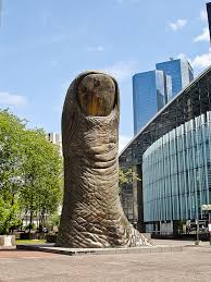 40 Unusual And Creative Statue And Sculpture Art Sculpture Art Public Art Outdoor Art