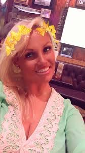 Alisha Olson's Instagram, Twitter & Facebook