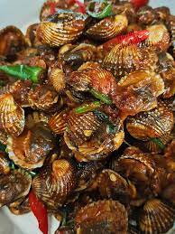 Sedap dimakan dengan nasi putih dan lauk utama sedap sebenarnya masakan berasaskan sos tiram ni. Cara Untuk Membuat Kerang Pedas Sos Tiram Berempah Meratah Macam Tu Je Pun Sedar Sedar Dah Habis My Resepi