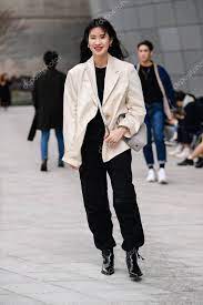 South Korea 2019 Fall Winter Seoul Fashion Week Stock Photo Affiliate Fall Winter South Korea Seoul Fashion Seoul Fashion Week Streetwear Fashion