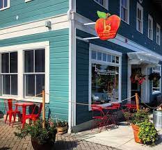 The company started off very small producing gourmet ice cream in a kitchen that was about the size of a bedroom. The 10 Best Cafes In Whidbey Island Tripadvisor