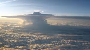 What S The Difference Between Scattered And Isolated Thunderstorms Mental Floss