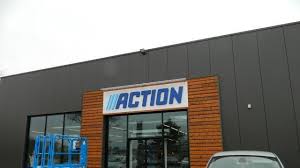 L'économie de vannes est surtout basée sur le secteur tertiaire. Quimper Le Magasin Action Ouvre Ses Portes Le 7 Fevrier Redon Maville Com