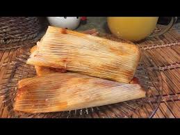 Tamales Rojos De Pollo Con Chile Guajillo Con Maseca Youtube Tamales Torta Recipe Spanish Food