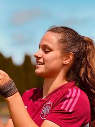 invitenme a hacer algo hoy estoy desanimado