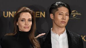I hope she had an awesome day with her family. Miyavi Ishihara Unbroken