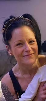 Melissa Luckie's Instagram, Twitter & Facebook