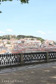 Se você é fã de lisboa e gosta de miradouros e vistas panorâmica, tenho uma playlist em meu canal. Sao Pedro De Alcantara Viewpoint Lisboa Cool