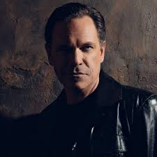 Elliot Lamb Celebrates Melbourne