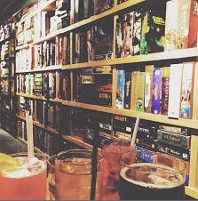 Pas de règles compliquées, juste du fun, du rire !! Les Meilleurs Bars A Jeux De Societe Paris Zigzag Insolite Secret