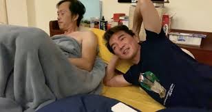 Dù anh có giận, có chửi bới la mắng bao nhiêu đi nữa, anh mãi mãi vẫn là người làm em phải. Pháº£n á»©ng Cá»§a Hoai Linh Khi Ä'am VÄ©nh HÆ°ng Sang Nha Cáº¯t Toc Cho Máº¹ Ruá»™t