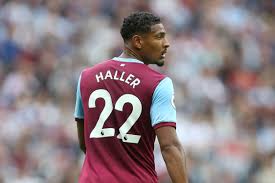 Haller jahresuhren tischuhren und wanduhren. Fredi Bobic Surprised That Bayern Munich Did Not Make A Move For Sebastien Haller Bavarian Football Works