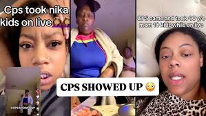 WHITE MOM VS BLACK MOM!!!