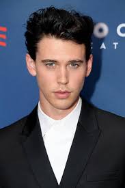 A look at the life of the legendary rock and roll star, elvis presley. Austin Butler Will Be The New Elvis Presley Armina Mevlani