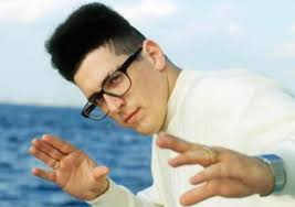 MC Serch was the only non corny Yt rapper ever. He did good for Hip Hop too  by helping Nas get a deal, putting MF DOOM