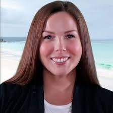 Danielle Ream's Instagram, Twitter & Facebook